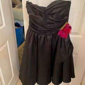 Betsy Johnson size 4 black dress